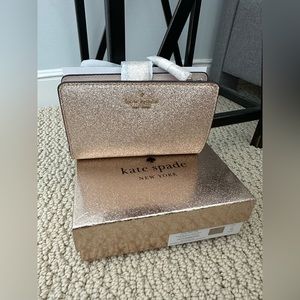 Kate Spade Boxed Medium Glitter Compact Bifold Wallet (NEW)